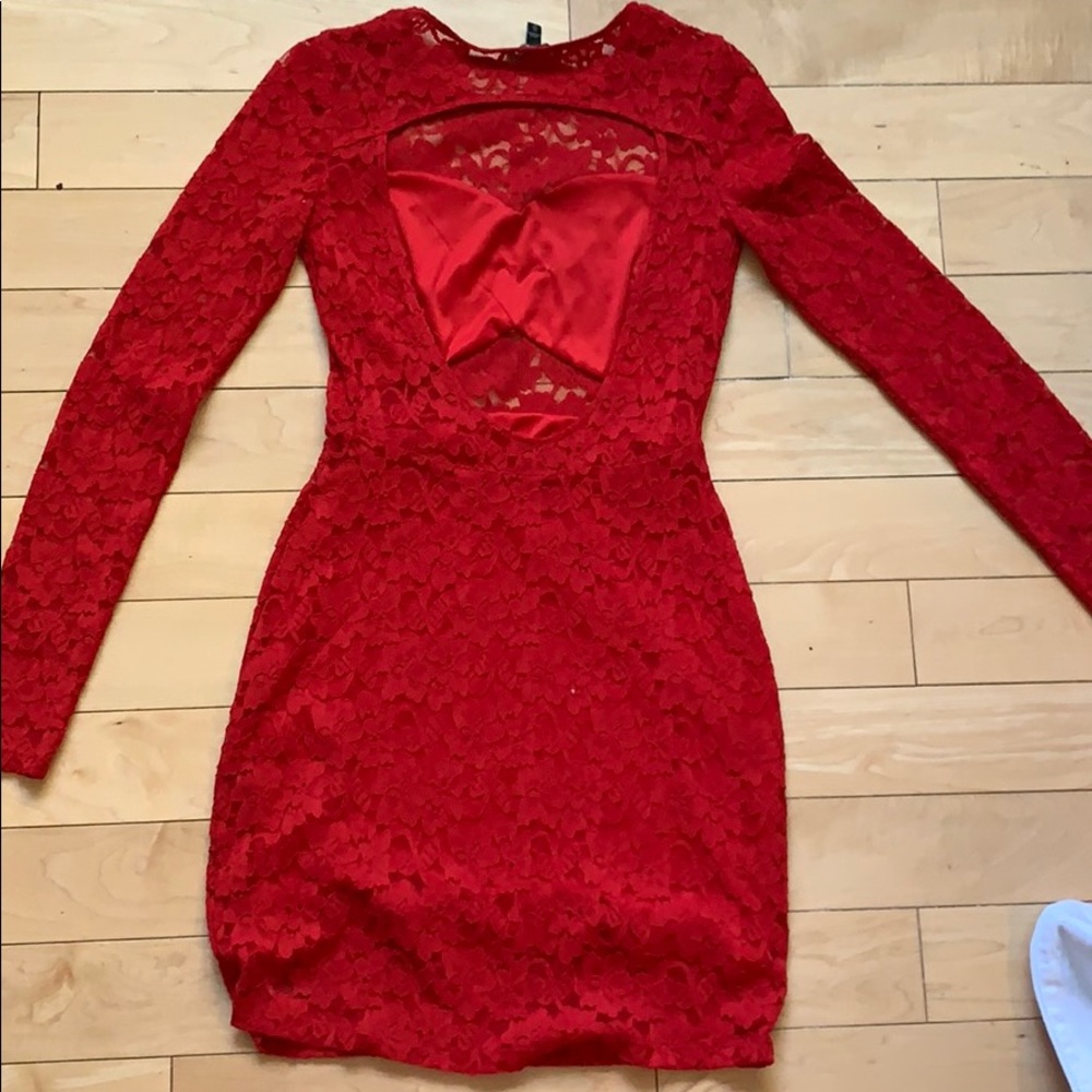 Dress - Picture 2 of 3